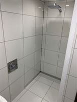 2018-luxury-race-transporter-with-large-day-l