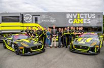 2018-luxury-race-transporter-with-large-day-l