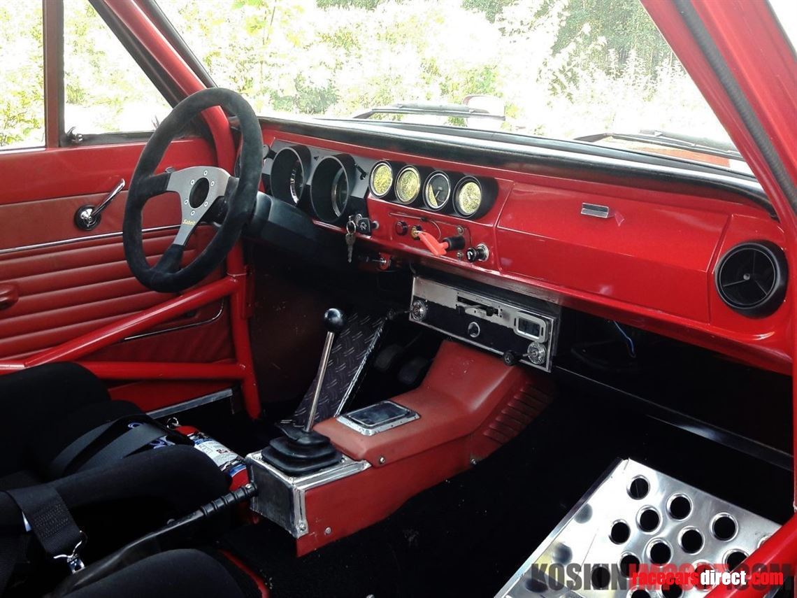 ford-cortina-gt-replica