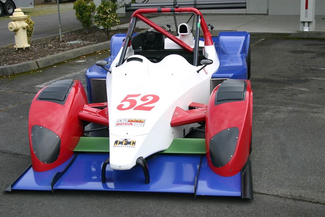 2012-wolf-gb08-cn-2-two-seat-sports-racer