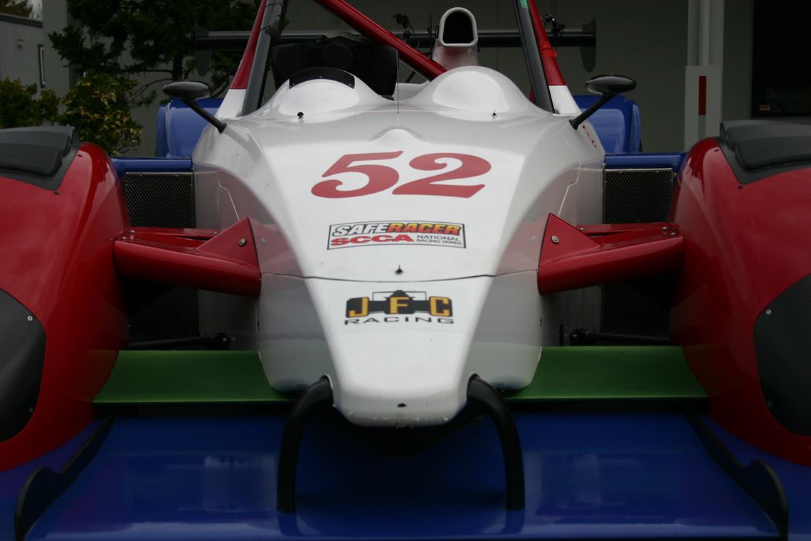 2012-wolf-gb08-cn-2-two-seat-sports-racer