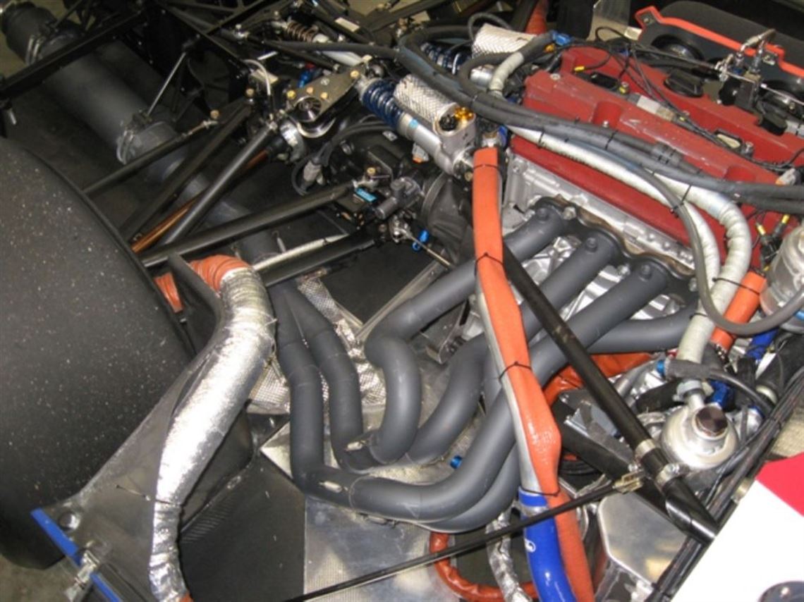 2012-wolf-gb08-cn-2-two-seat-sports-racer