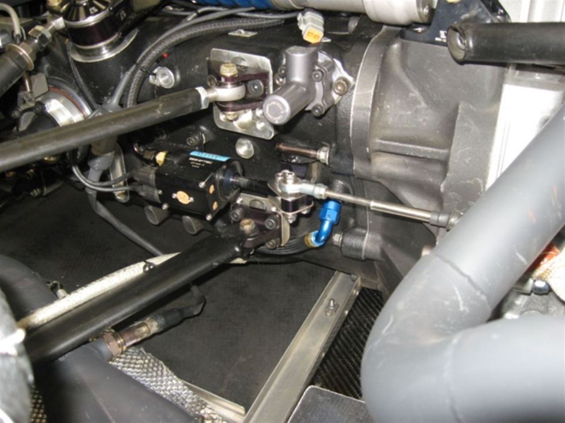 2012-wolf-gb08-cn-2-two-seat-sports-racer