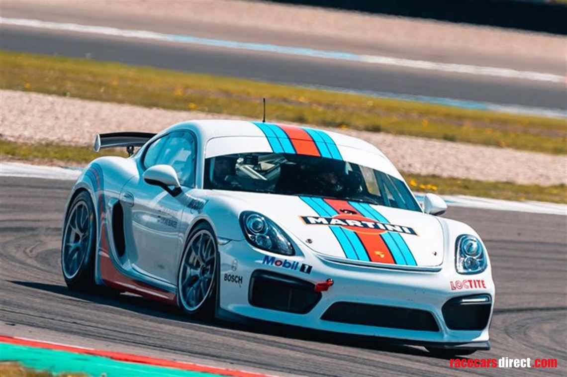 porsche-cayman-gt4-clubsport