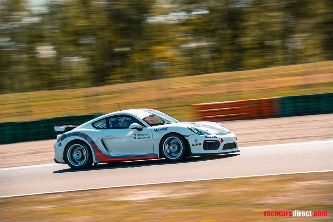 porsche-cayman-gt4-clubsport