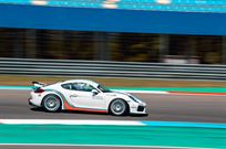 porsche-cayman-gt4-clubsport
