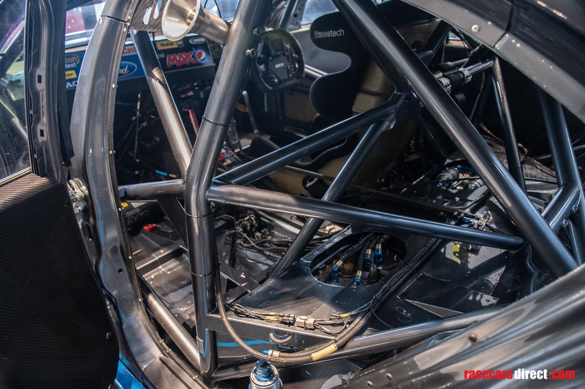 2013 Bathurst winning Falcon V8 Supercar