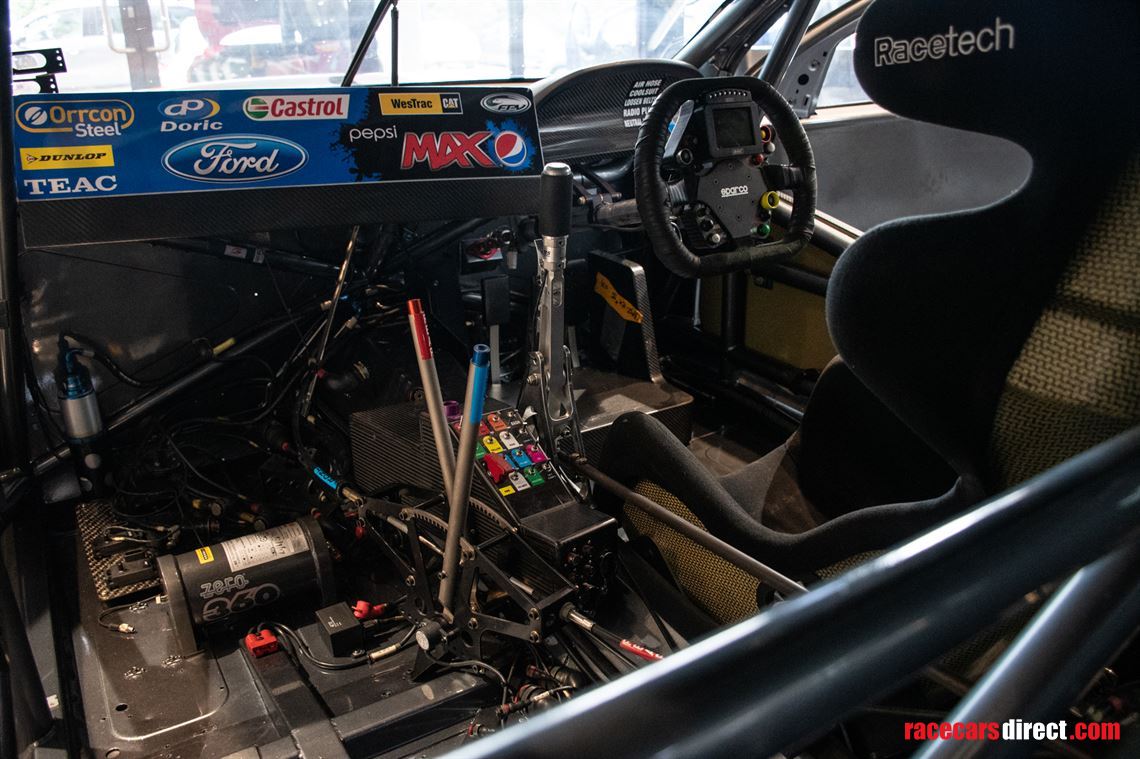 2013 Bathurst winning Falcon V8 Supercar