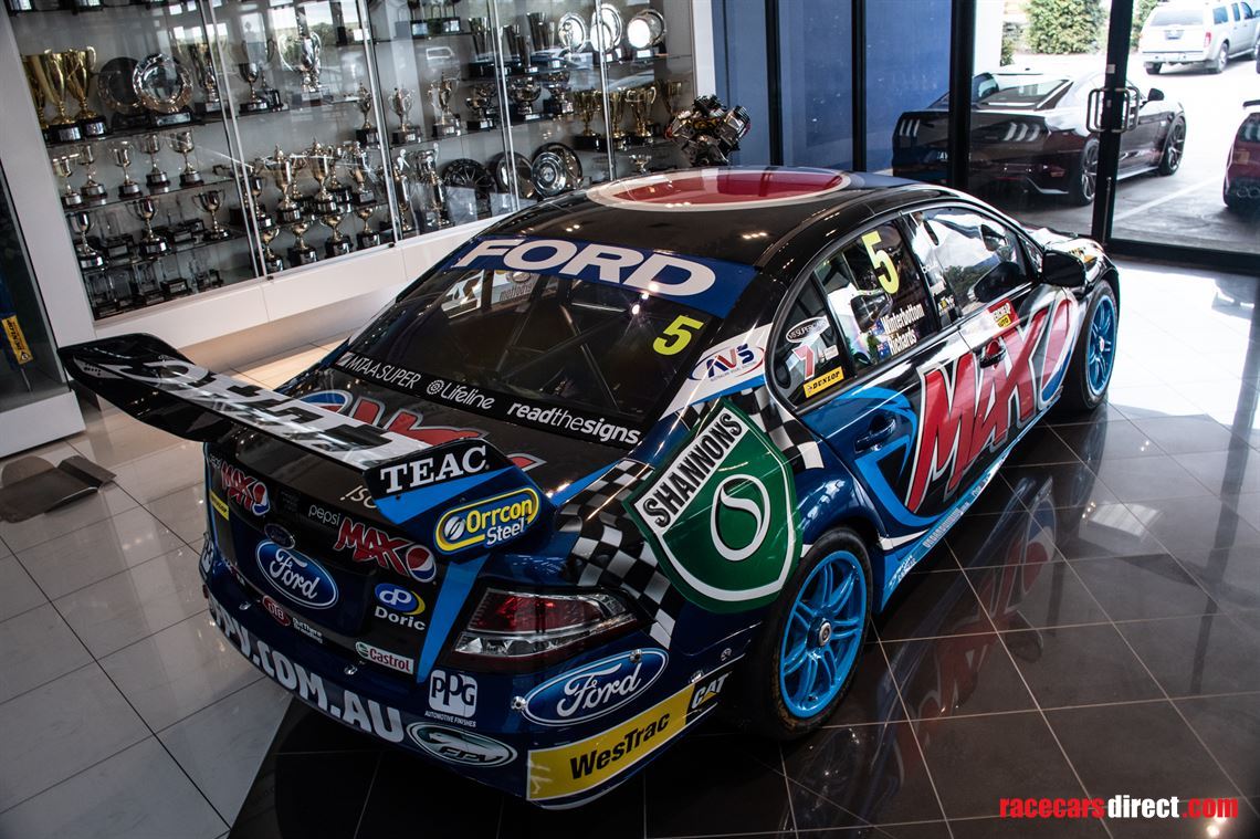 2013 Bathurst winning Falcon V8 Supercar