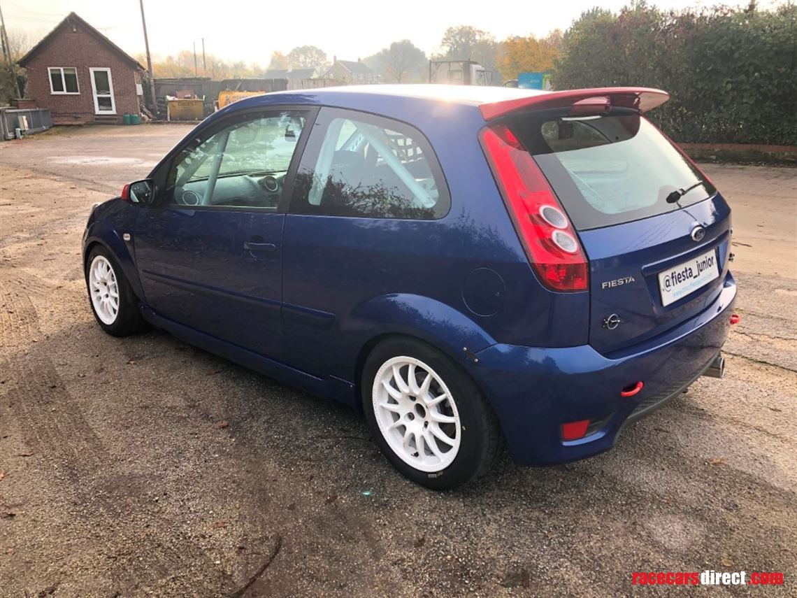 ford-fiesta-st150-race-car-and-spares-ready-f