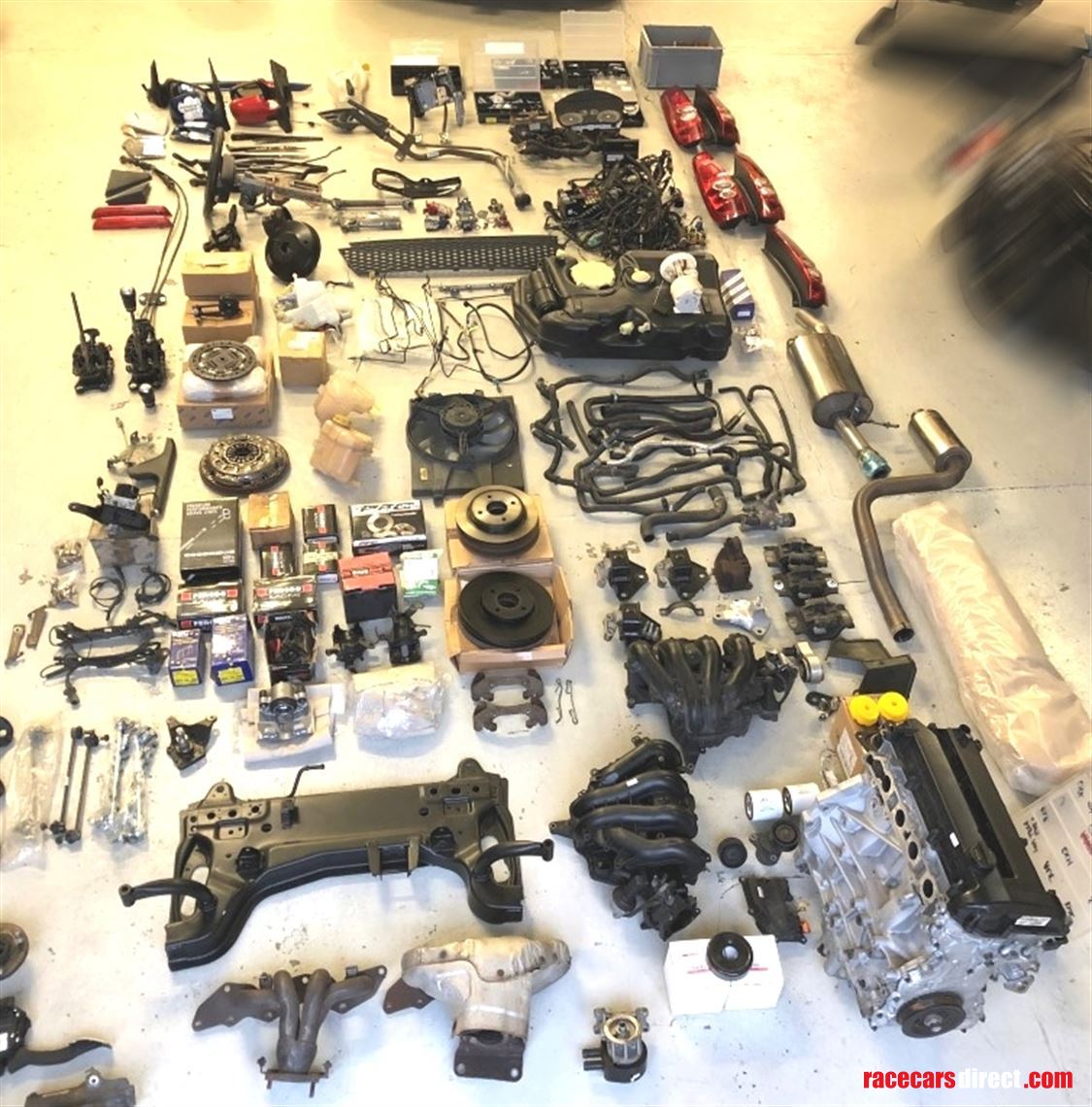 ford-fiesta-st150-race-car-and-spares-ready-f