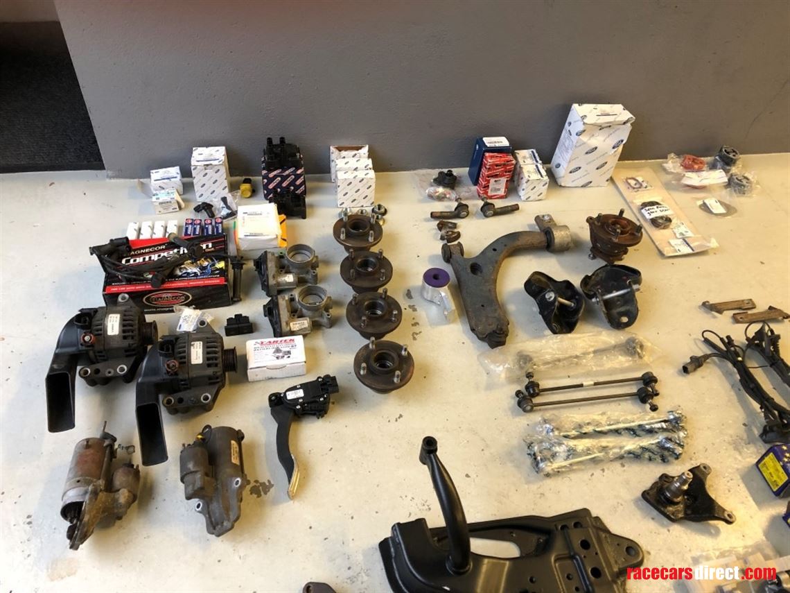 ford-fiesta-st150-race-car-and-spares-ready-f