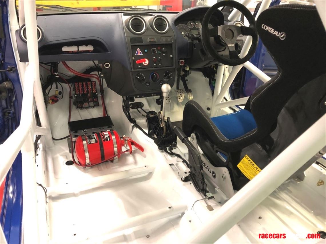 ford-fiesta-st150-race-car-and-spares-ready-f