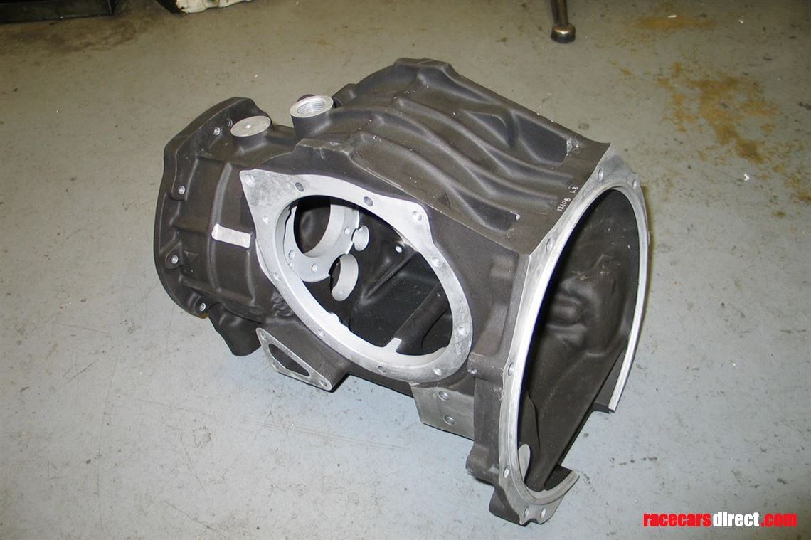 new-hewland-ft200-main-case