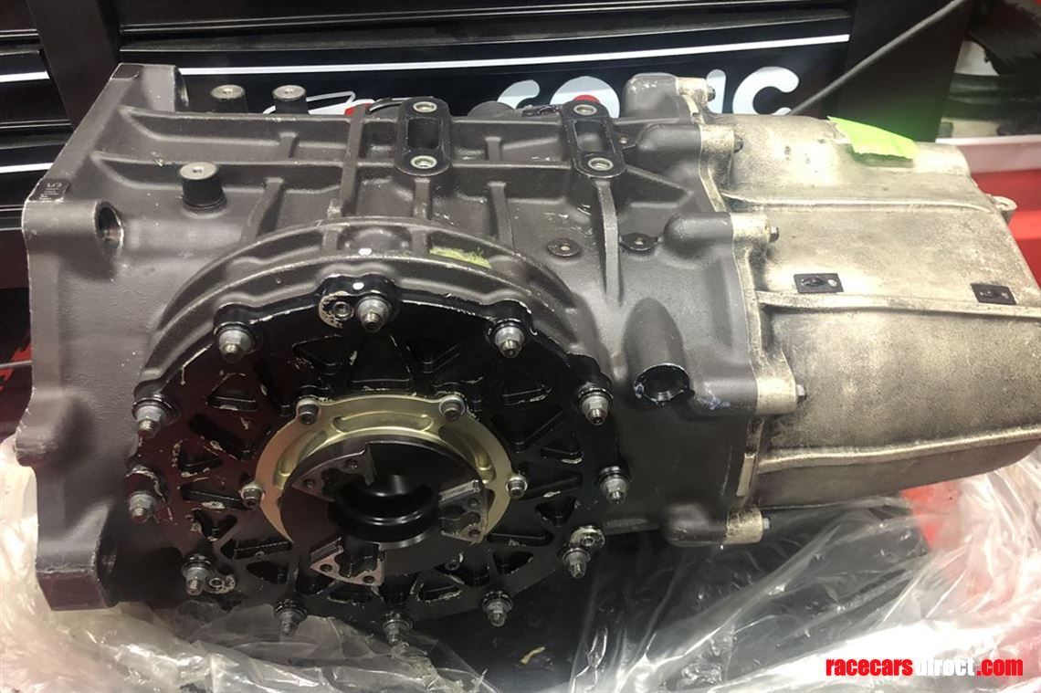 mp4--12c-gt3-gearbox