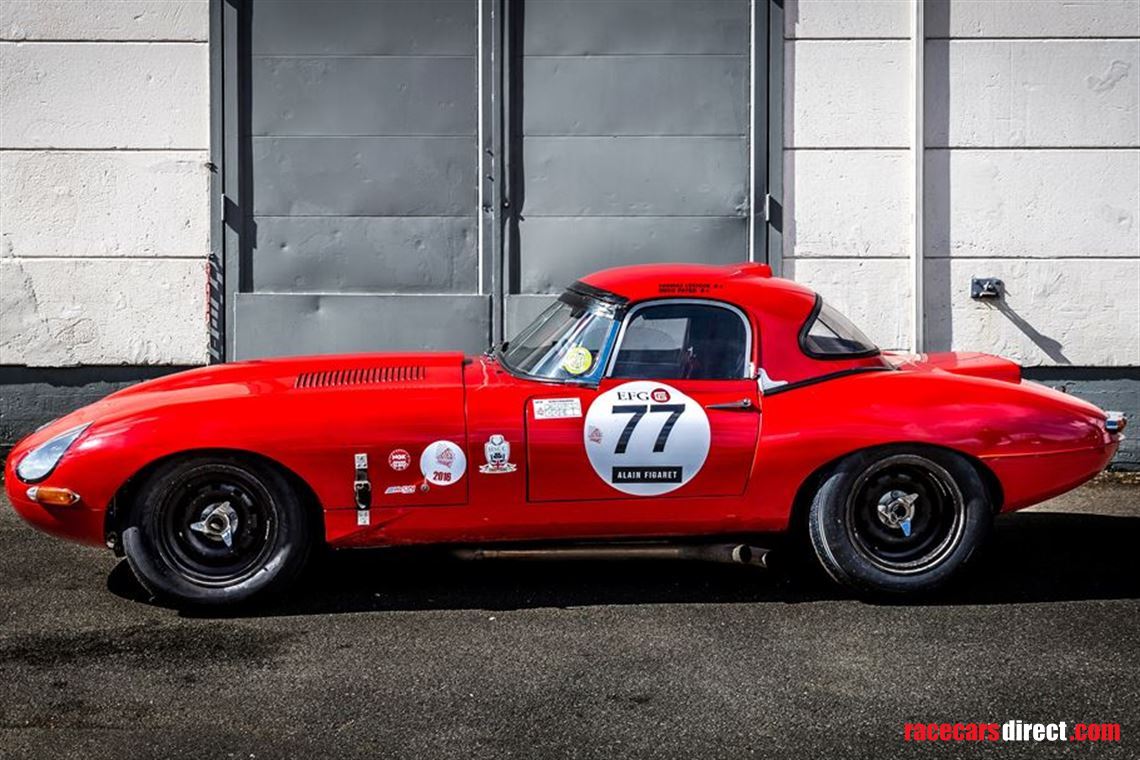 jaguar-e-type-semi-lightweight