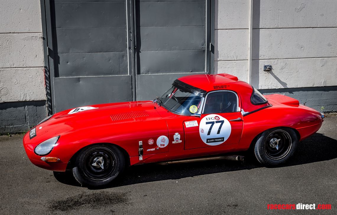 jaguar-e-type-semi-lightweight