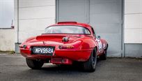 jaguar-e-type-semi-lightweight
