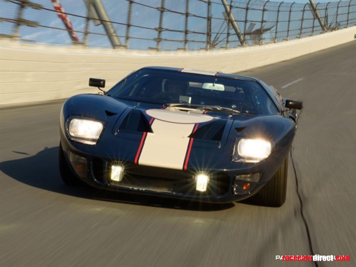 ford-gt40-by-gelscoe