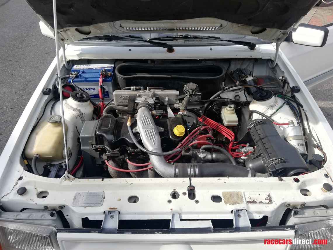 ford-escort-rs-turbo-s1