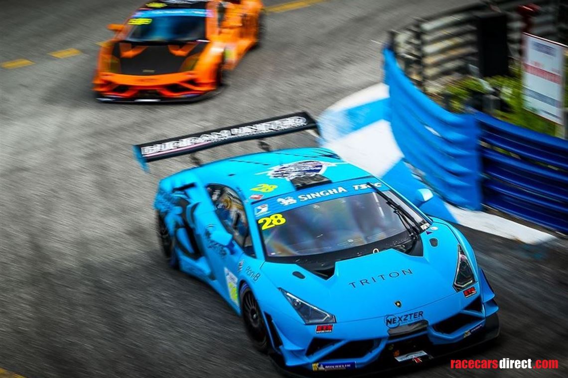 5-car-reiter-gt3-lot-4x-lamborghini-camaro-sp