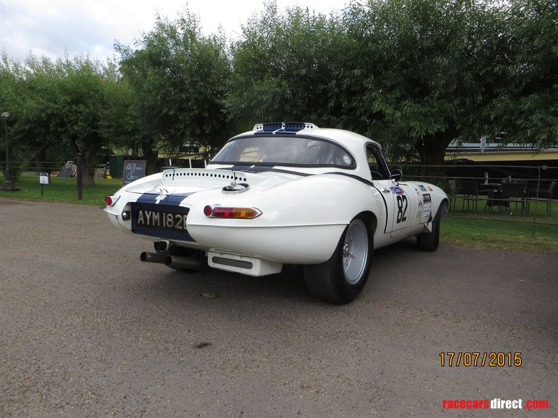 jaguar-e-type-38l-semi-lightweight-fia-1964