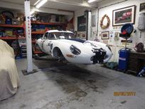 jaguar-e-type-38l-semi-lightweight-fia-1964