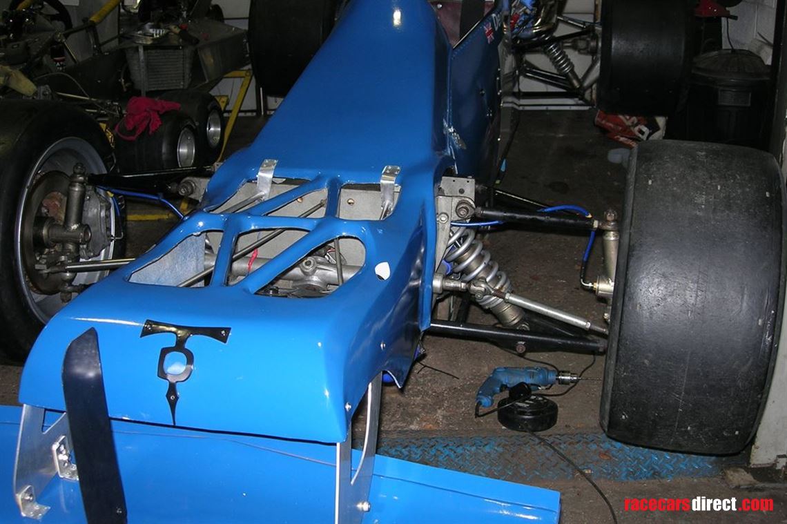 super-modified-class-v8-oval-racer-from-the-6