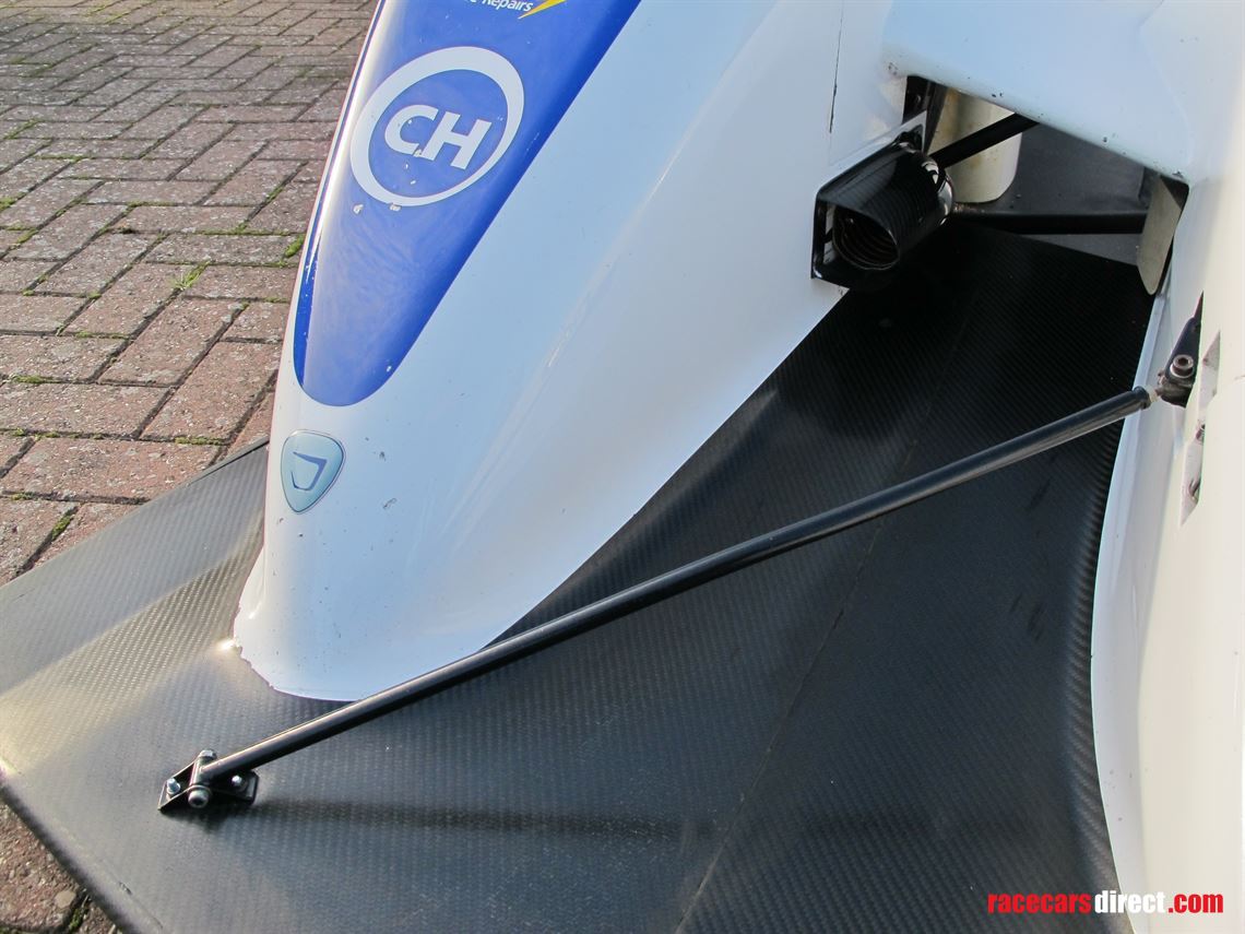 juno-tr300-sports-prototype-20-sbd-300-bhp