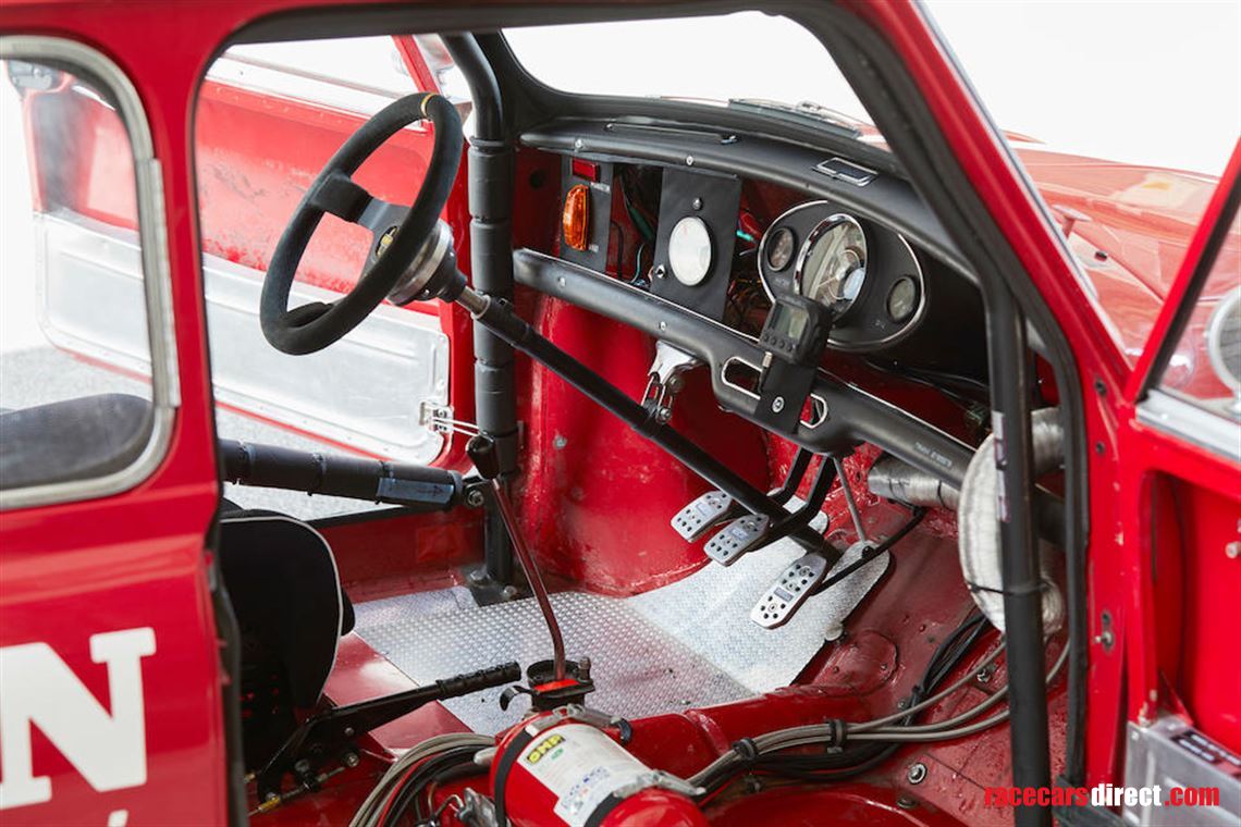 1967-austin-mini-cooper-s-group-2-specificati