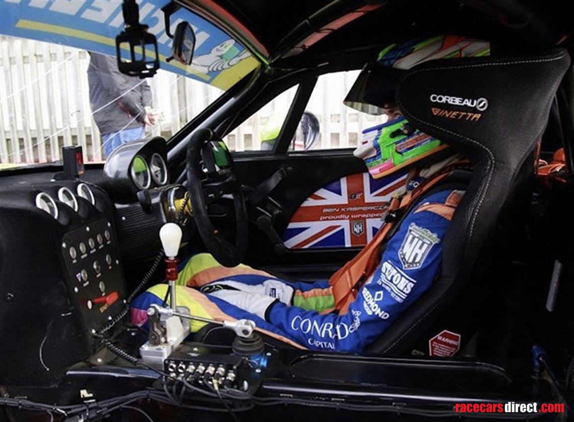 mid-2019-ginetta-g40-junior-with-large-spares