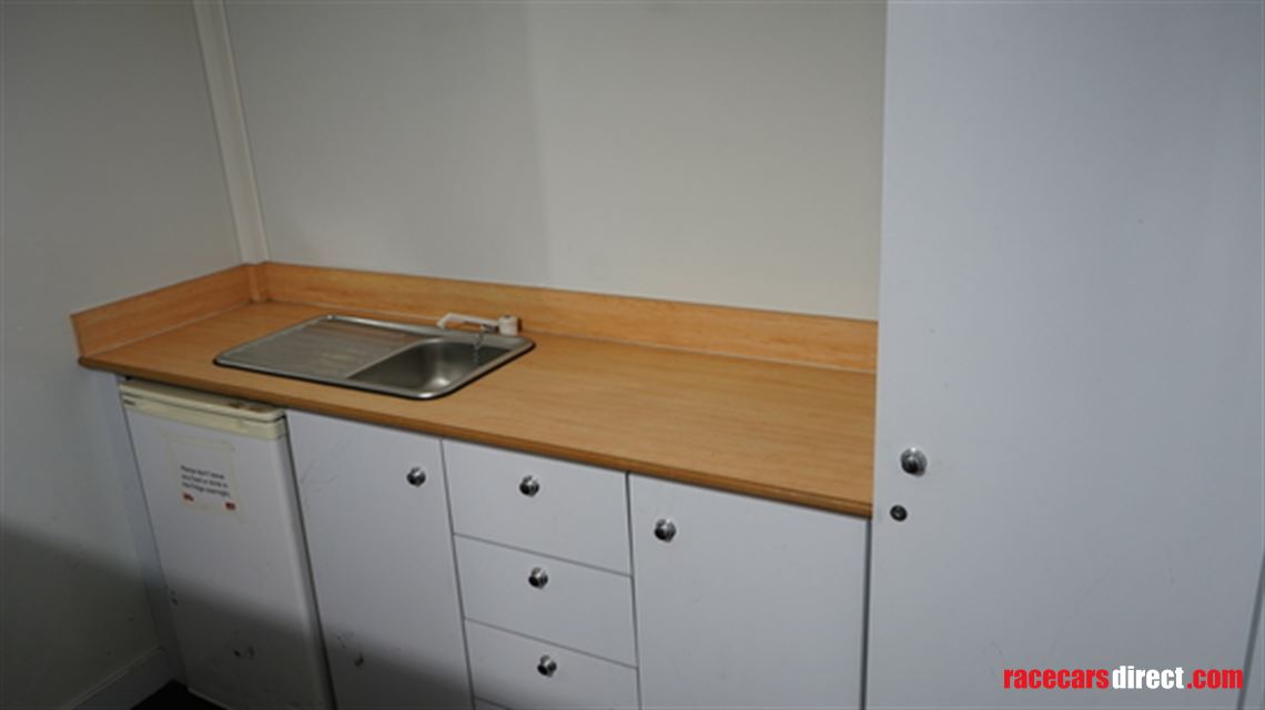 2008-adcliffe-hospitality-trailer