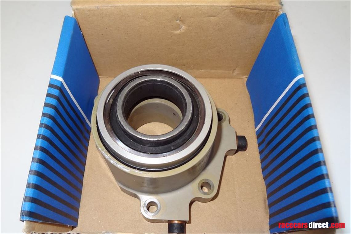 clutch-operator-9911160029b