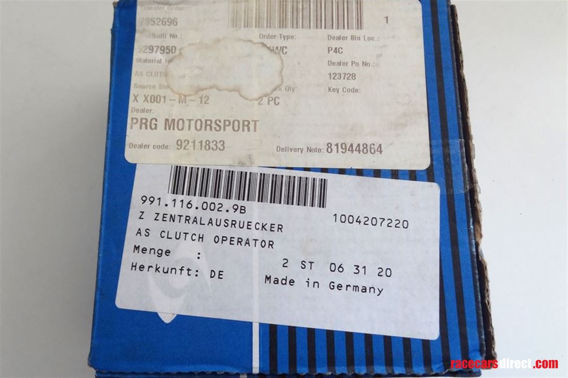 clutch-operator-9911160029b