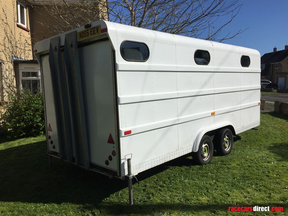 dastle-racebox-race-car-transport-trailer-acc