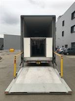 race-transporter-and-tractor-unit-with-awning