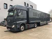 race-transporter-and-tractor-unit-with-awning