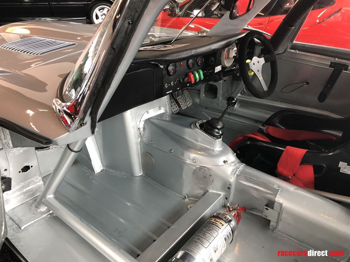 e-type-38-semi-lightweight-fia-htp-race-car