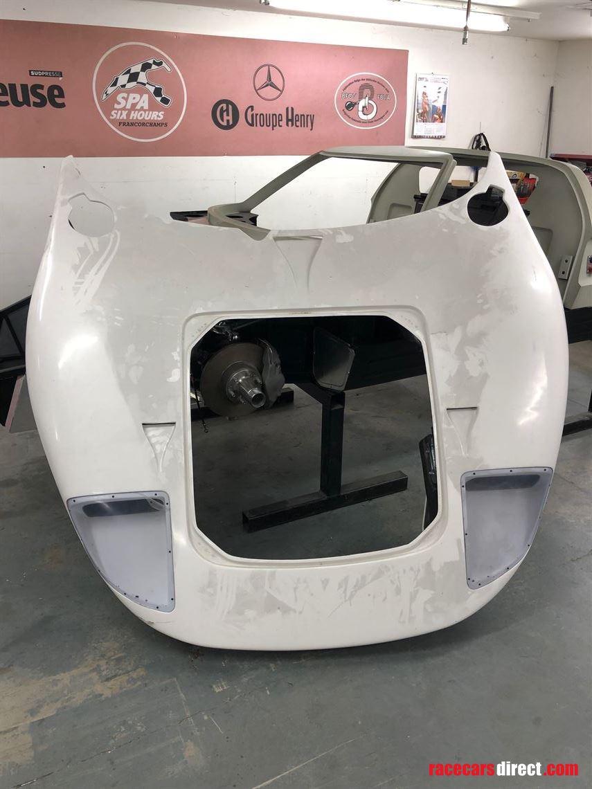 gt40-superformance-fia-race-car-build-package