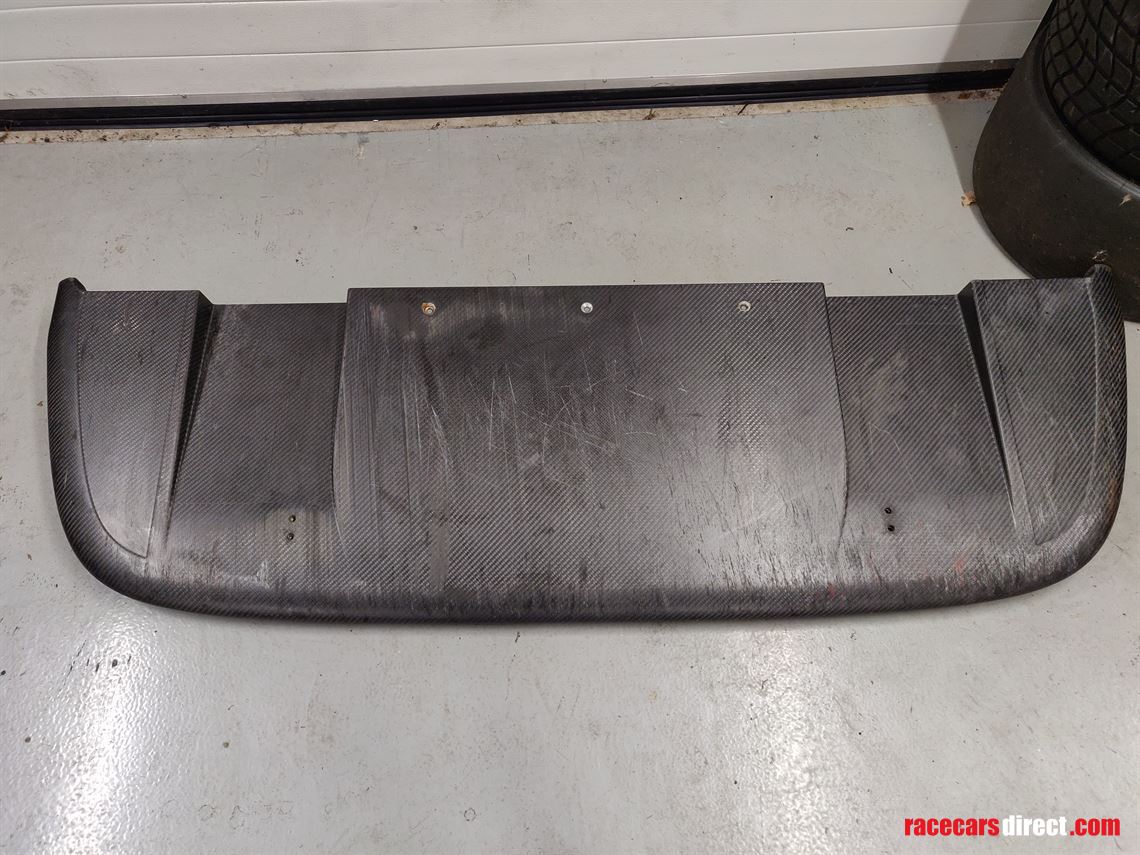 hyundai-i30-n-tcr-front-splitter