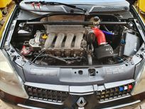 renault-clio-182-sport