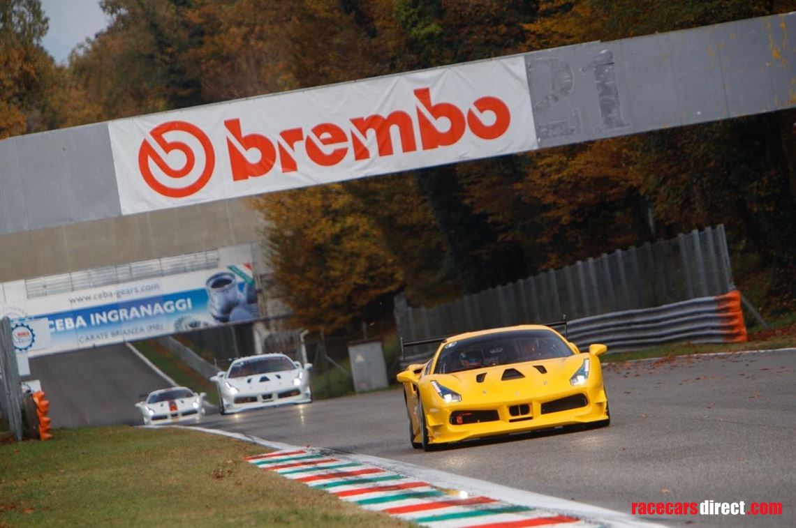 ferrari-488-challenge