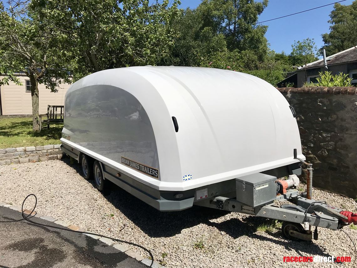 radical-sr3-unused-with-brian-james-rs3-shutt