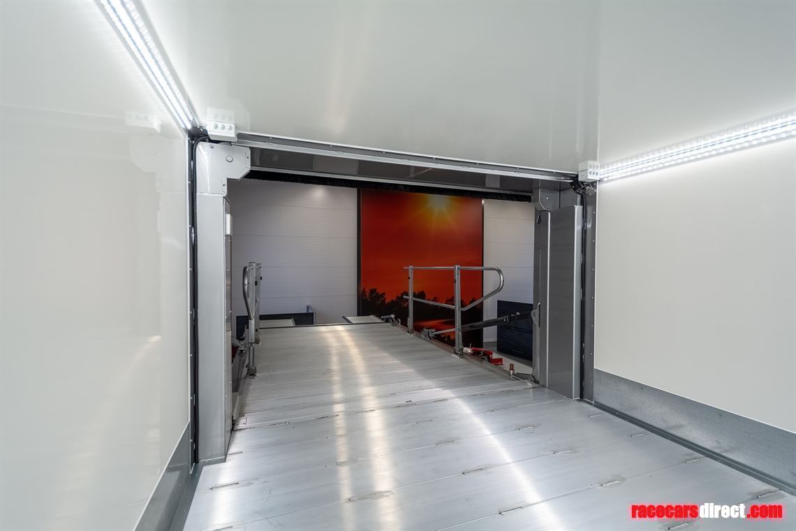 new-new-speed-line-race-support-trailer