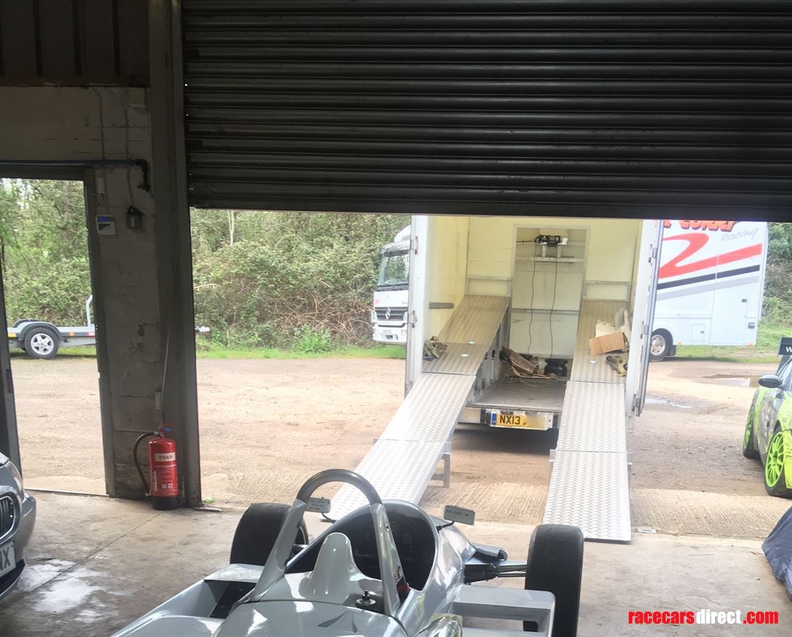 peugeot-boxer-440-zuckoff-30-hdi-race-car-tra