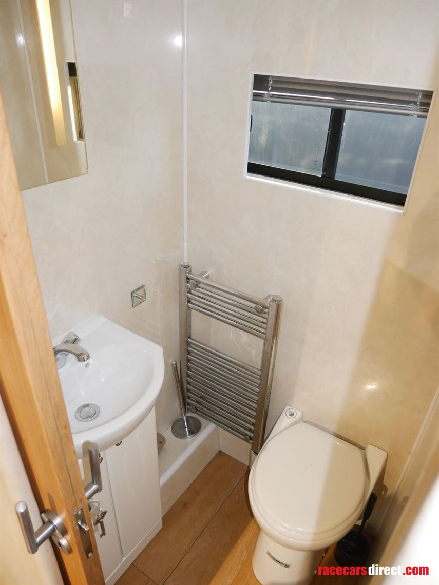 hopkins-2-car-with-living