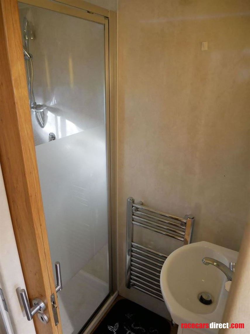 hopkins-2-car-with-living