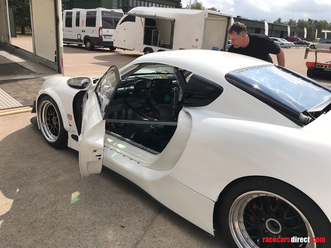 porsche-v8-twin-turbo-prototype-race-car