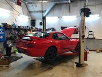 porsche-944-turbo-street-and-track-car