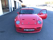 porsche-944-turbo-street-and-track-car